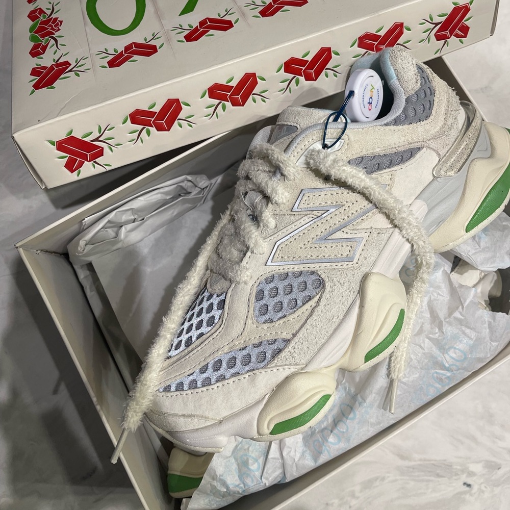NWT New Balance 9060 x Bricks & Wood